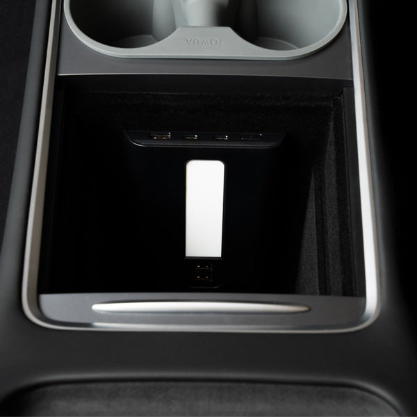 USB Hub avec LED<br> Jowua<br> Tesla Model 3 - Y - Model Sport