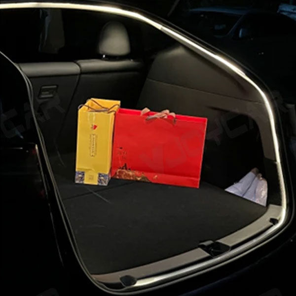 Éclairage coffre<br> Tesla Model Y Juniper