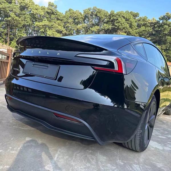 Spoiler carbone<br> Tesla Model 3 2024 Highland